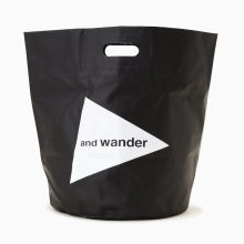 and wander / アンドワンダー | storage bucket 35L - Black