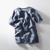 CURLY-LUSTER TEE