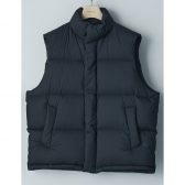 AURALEE-SUPER-LIGHT-NYLON-RIPSTOP-DOWN-VEST-メンズ-Black-168x168