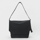 Hender-Scheme-flap-shoulder-big-Black-168x168