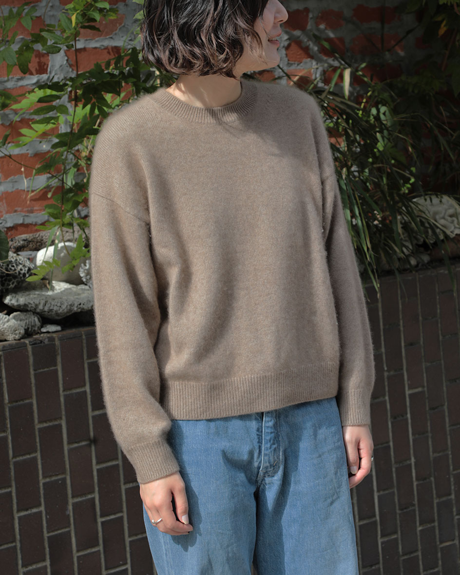 BABY CASHMERE KNIT P/O - Natural Brown 撮影画像