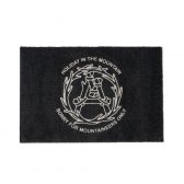 MOUNTAIN-RESEARCH-A-Wreath-Mat-Black-168x168