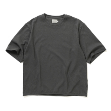 CURLY / カーリー | AMUNZEN LINKS TEE - Charcoal