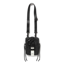 A.P.C. / アーペーセー | Trek クロスボディポーチ - Black