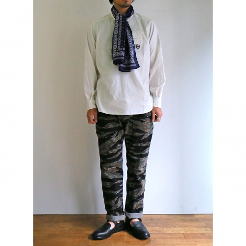 SASSAFRAS / ササフラス | FALL LEAF SPRAYER PANTS - Tiger Camo 