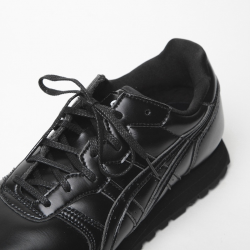 COMME des GARCONS SHIRT | ASICS OC RUNNER x CDG SHIRT - Black 