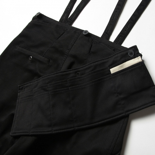 ESSAY / エッセイ | P-2 COMER PANTS - Black | 通販 - 正規取扱店 