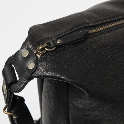 MOTO / モト | BAG18 ショルダーバッグ - Black | 通販 - 正規取扱店 