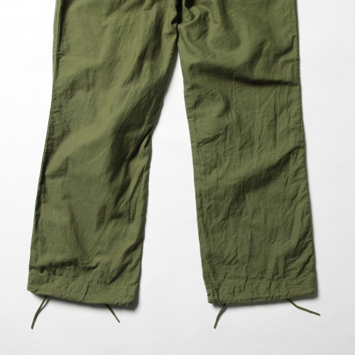needles×studious トラックパンツ すごく キヨ着用 オリーブ