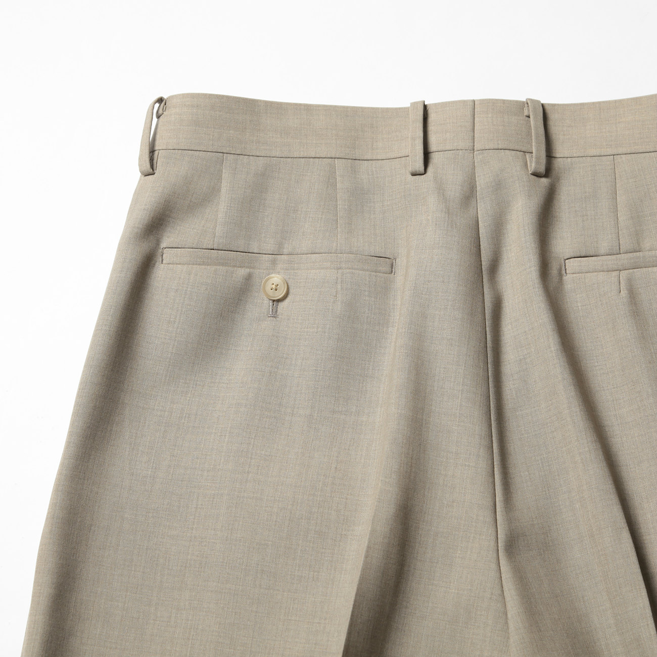 美品　オーラリー　WASHABLE WOOL TROPICAL セットアップ AURALEE WASHABLE WOOL TROPICAL セットアップ - メルカリ