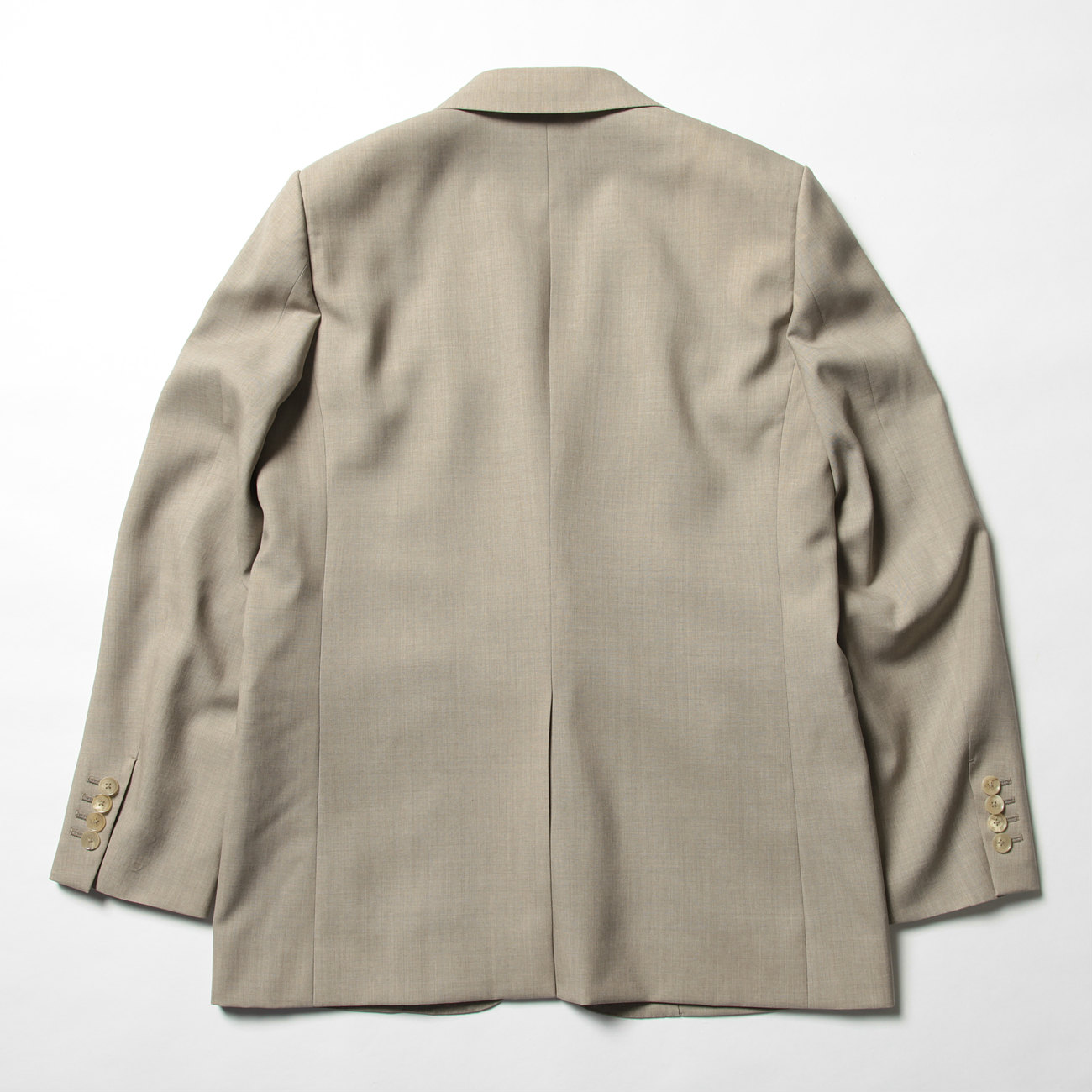 AURALEE WASHABLE WOOL TROPICAL セットアップ 見覚えのない新型セットアップは、あの定番シリーズの後継だった
