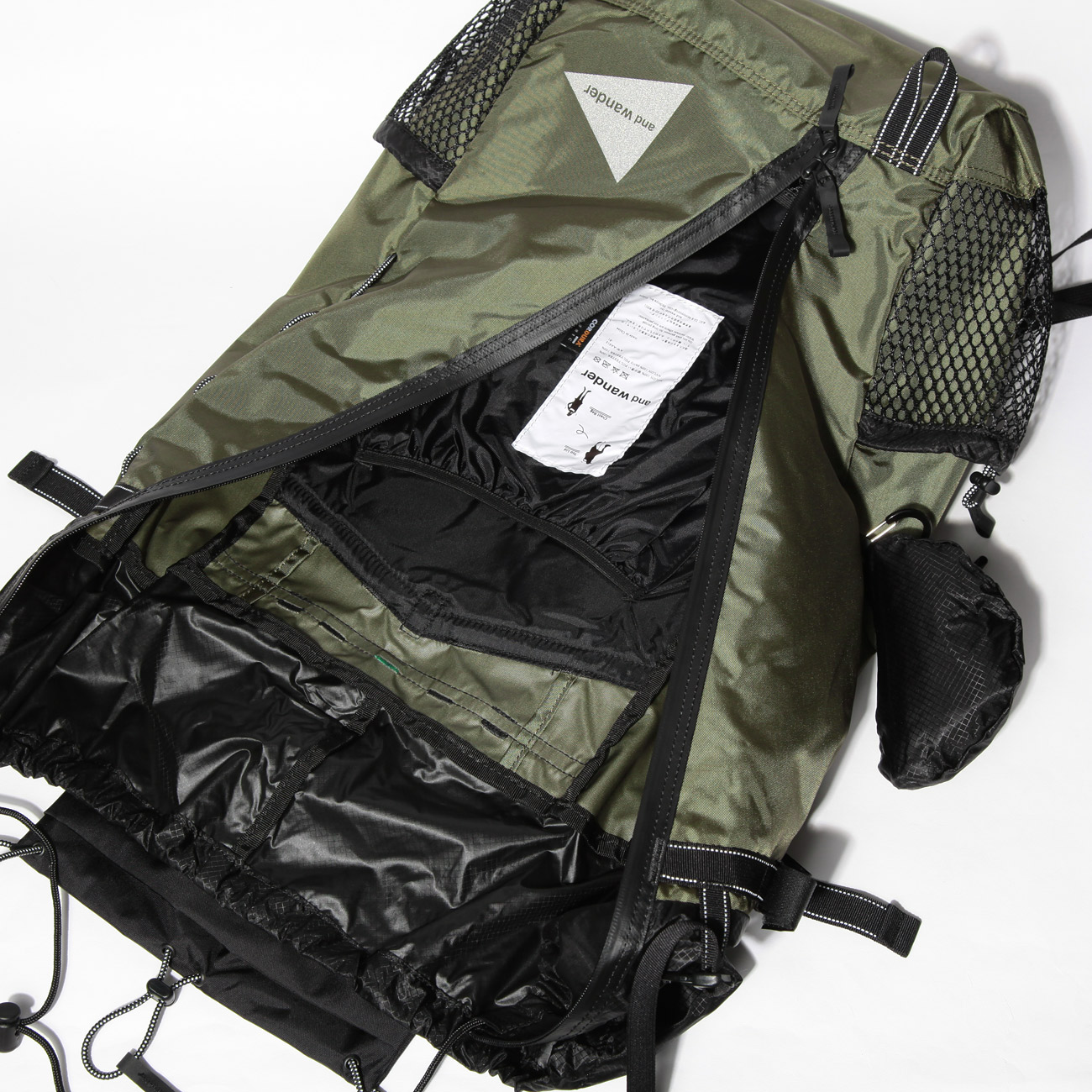 and wander / アンドワンダー | 30L backpack - Khaki | 通販 - 正規