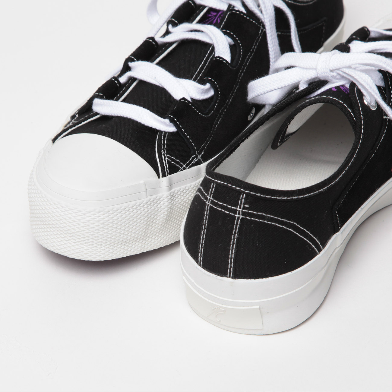 Needles / ニードルズ | Asymmetric Ghillie Sneaker - Black | 通販