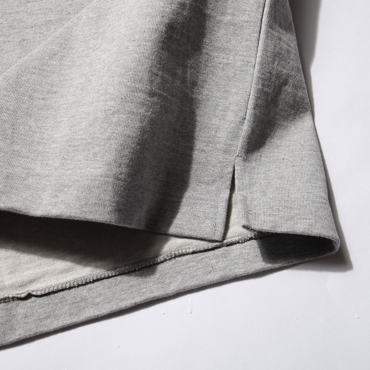 AURALEE / オーラリー | STAND-UP TEE (メンズ) - Top Gray | 通販