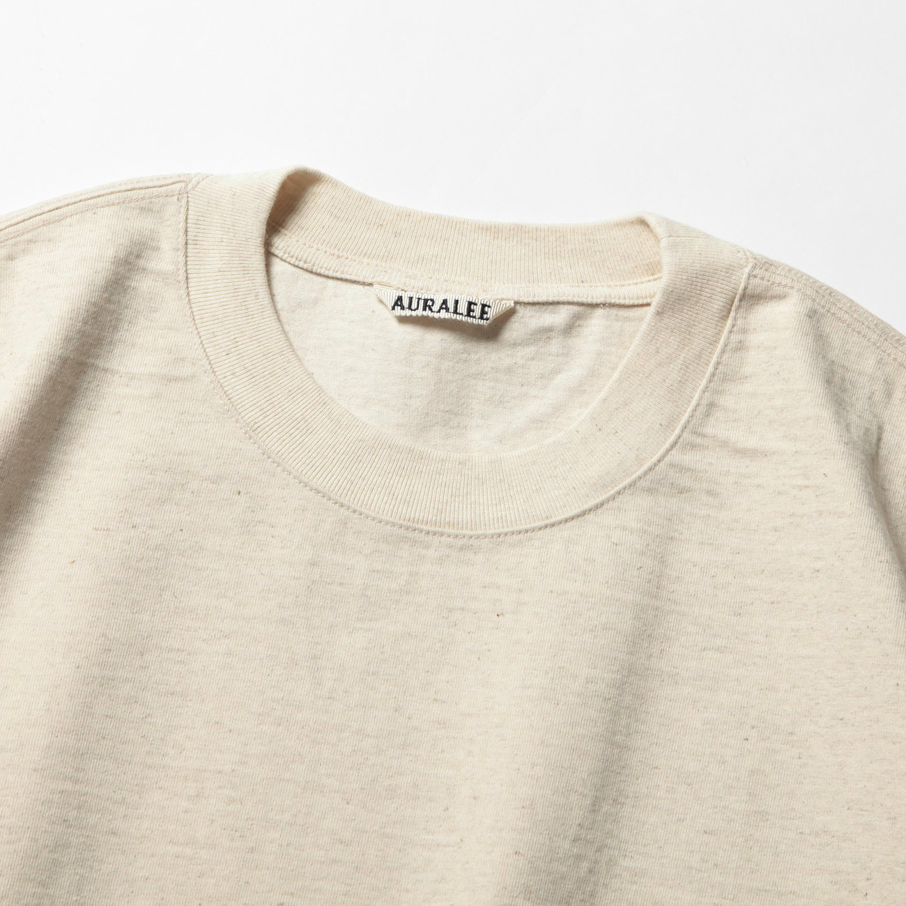 AURALEE / オーラリー | STAND-UP TEE (メンズ) - Natural | 通販