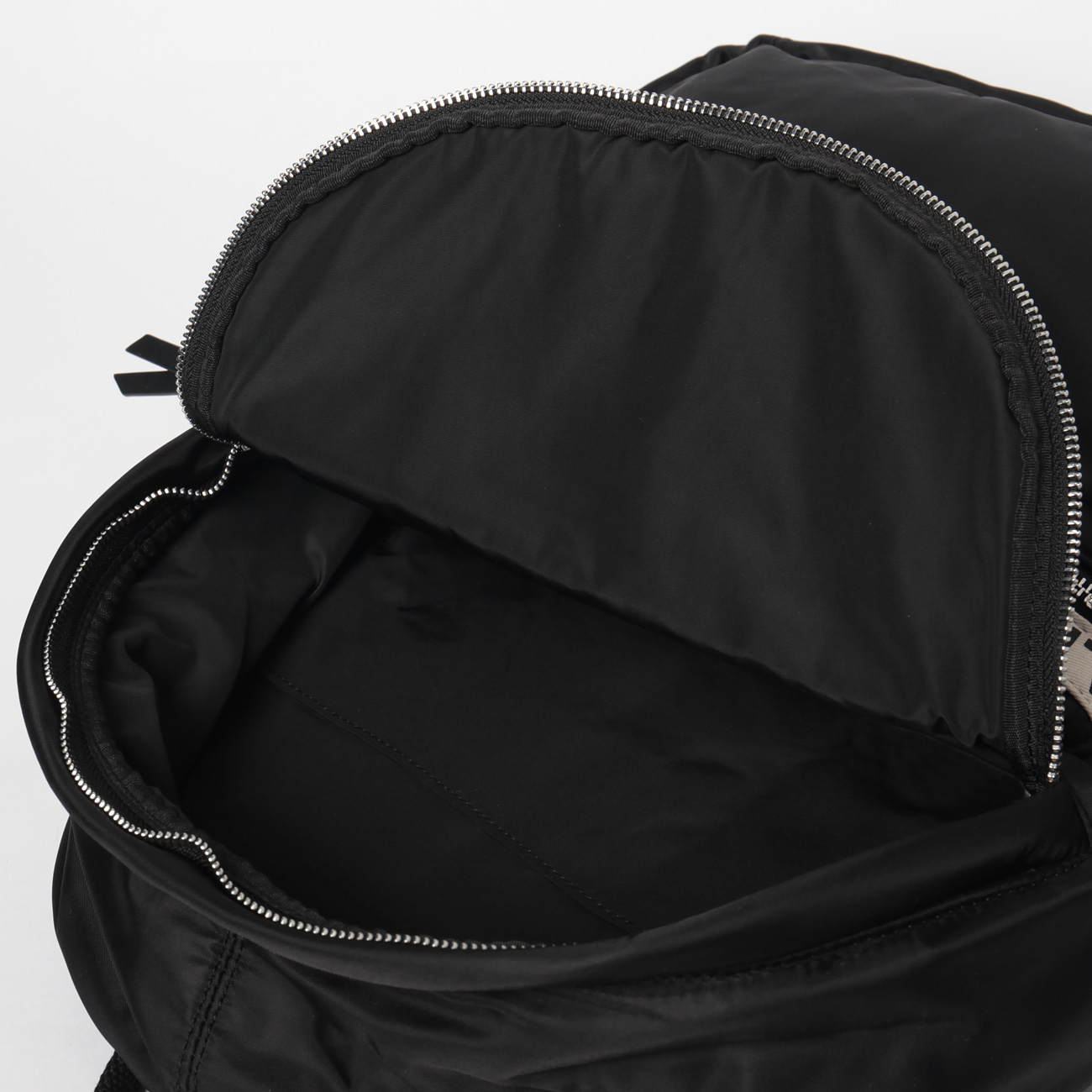 A.P.C. / アーペーセー | Marc リュックサック - Black | 通販 - 正規