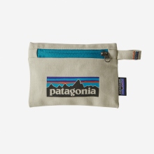 patagonia / パタゴニア | SMALL ZIPPERED POUCH - PLBS / P-6 Logo : Bleached Stone