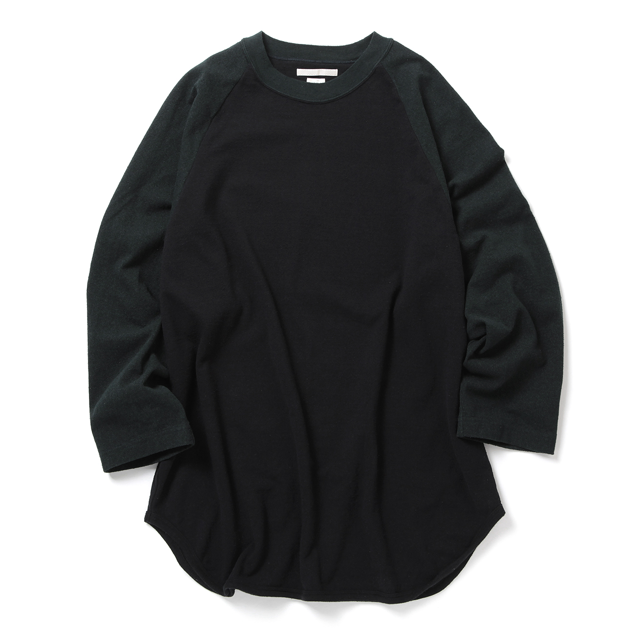 blurhms / ブラームス | Co/Silk Nep Baseball Raglan Tee - Black Navy - BODY×Dark  Green | 通販 - 正規取扱店 | COLLECT STORE / コレクトストア