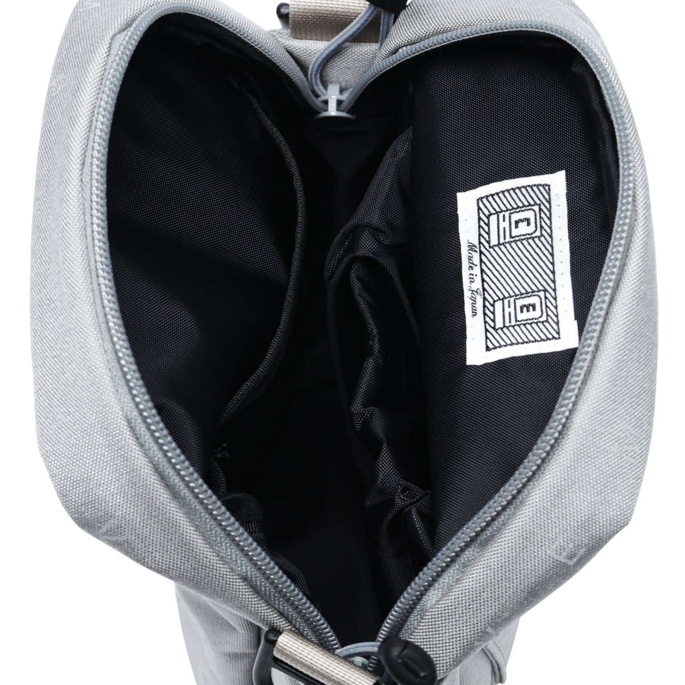 PLAN CスウエットXS(M-L位）日本限定カプセルコレクション 霜降りグレー C.E / シーイー | ARRAY SHOTTA BAG - Grey | 通販 - 正規取扱店