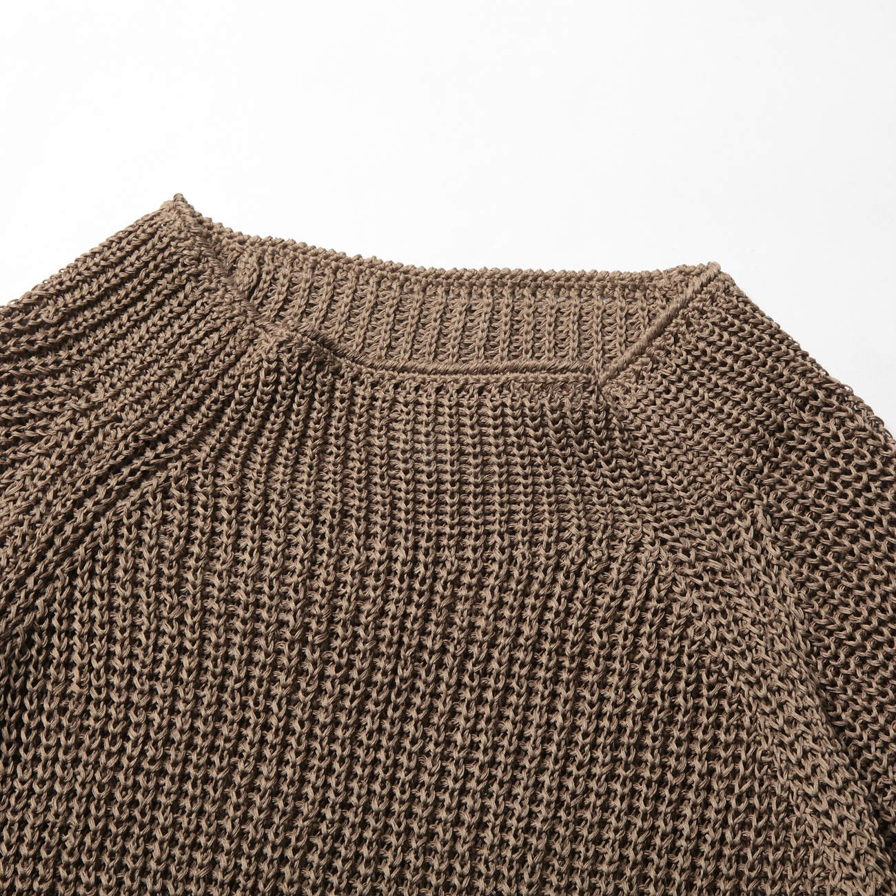 URU(ウル)/V NECK KNIT/Brown ニット｜トップス