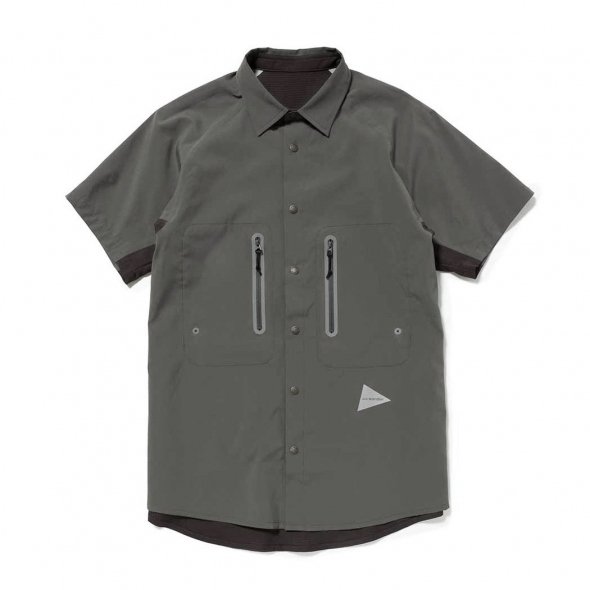 and wander / アンドワンダー | tech short sleeve shirt (M) - Charcoal