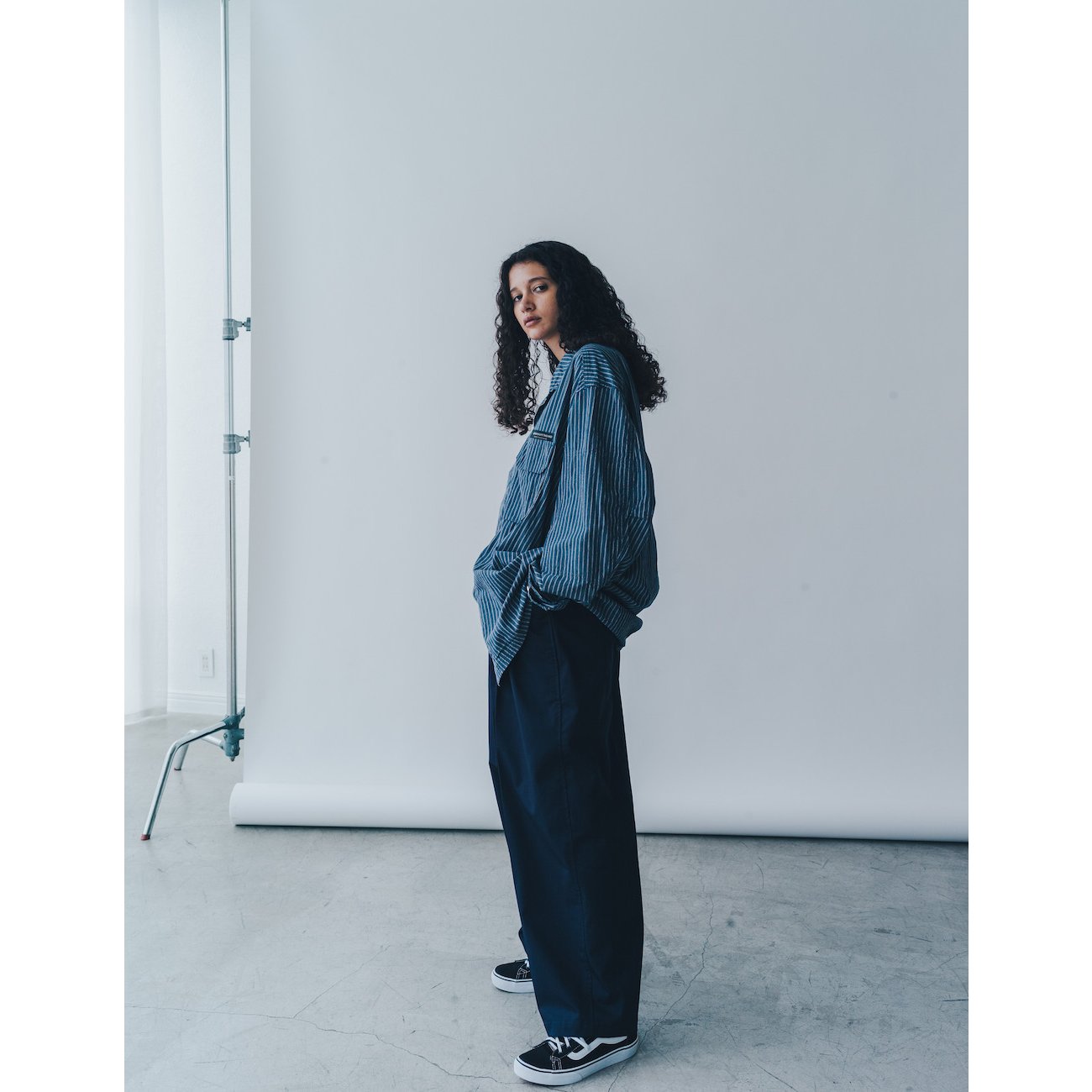 ESSAY エッセイ　3タックスラックス ESSAY / エッセイ | P-3 HAKAMA SLACKS - Black | 通販 - 正規