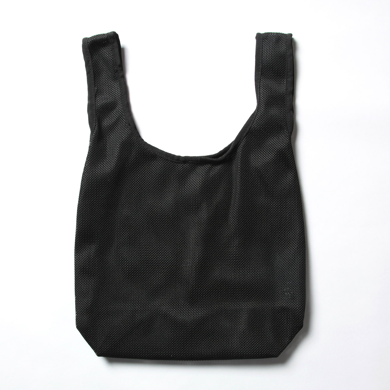 A.P.C. / アーペーセー | Rebound ショッピングバッグ - Black | 通販