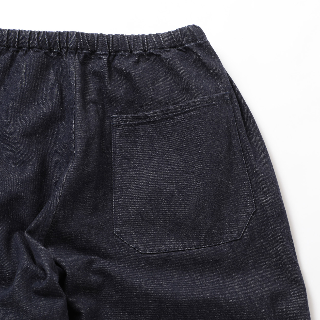 COMOLI / コモリ | ネイビーデニム テーパードパンツ - Navy | 通販