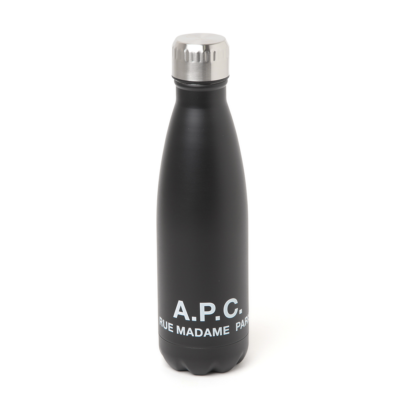 アーペーセー（A.P.C.）のウォーターボトルホルダー A.P.C.＞クラシカルなバッグからアウトドアインスピレーションの