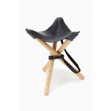 and wander / アンドワンダー | TAKIBI leather stool - Black