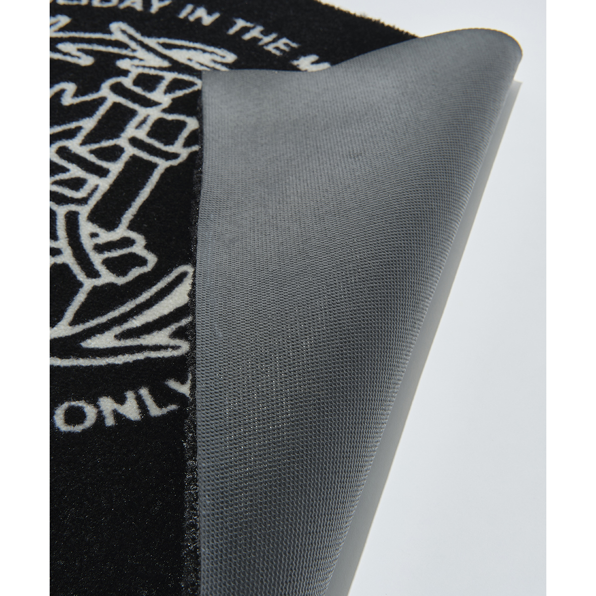 RESEARCH | A Wreath Mat - Black | 通販 - 正規取扱店 | COLLECT