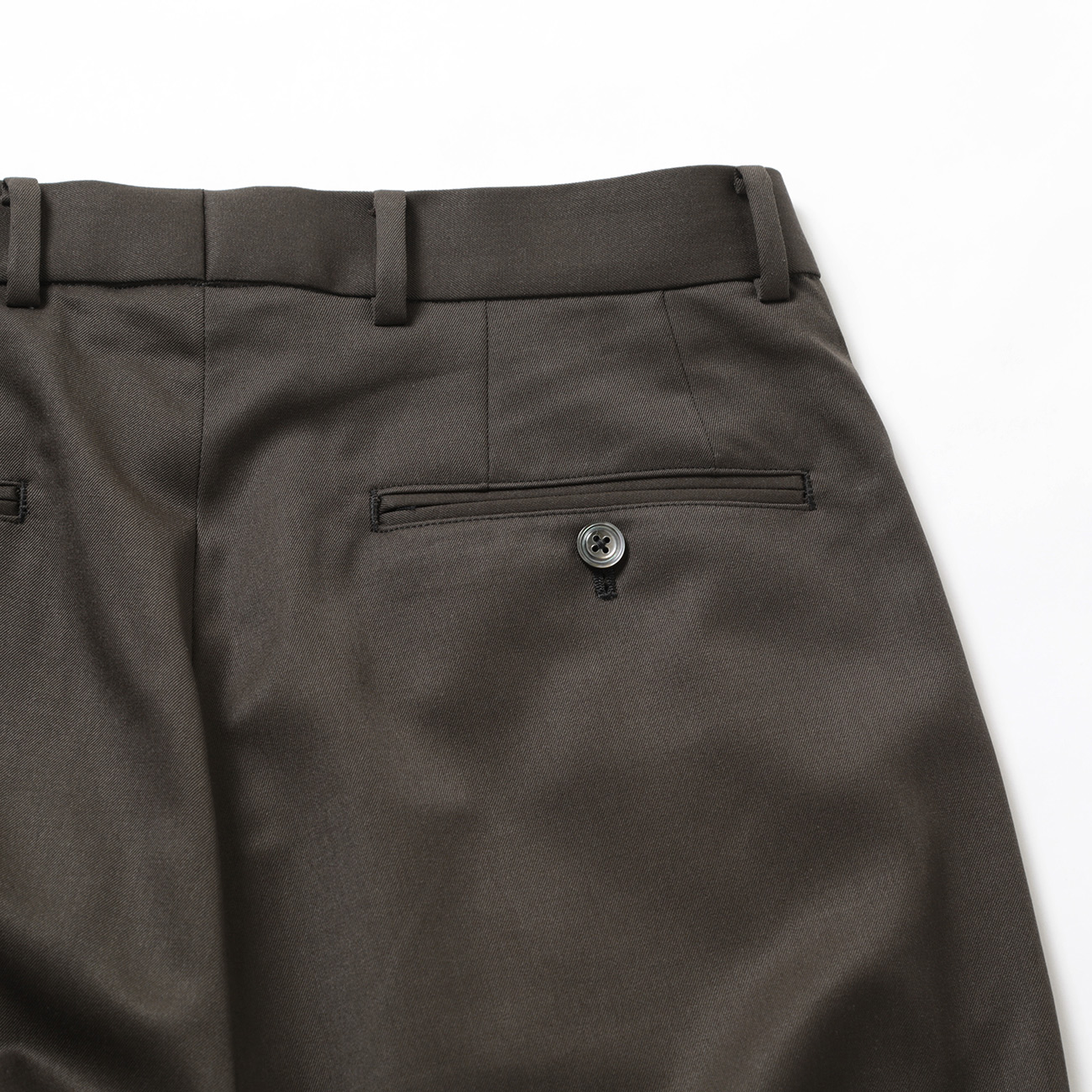 【新品未使用、タグ付き】NEAT CHINO ブラウン　サイズ48 NEAT - 【残り一点】NEAT Chino | ACRMTSM ONLINE STORE