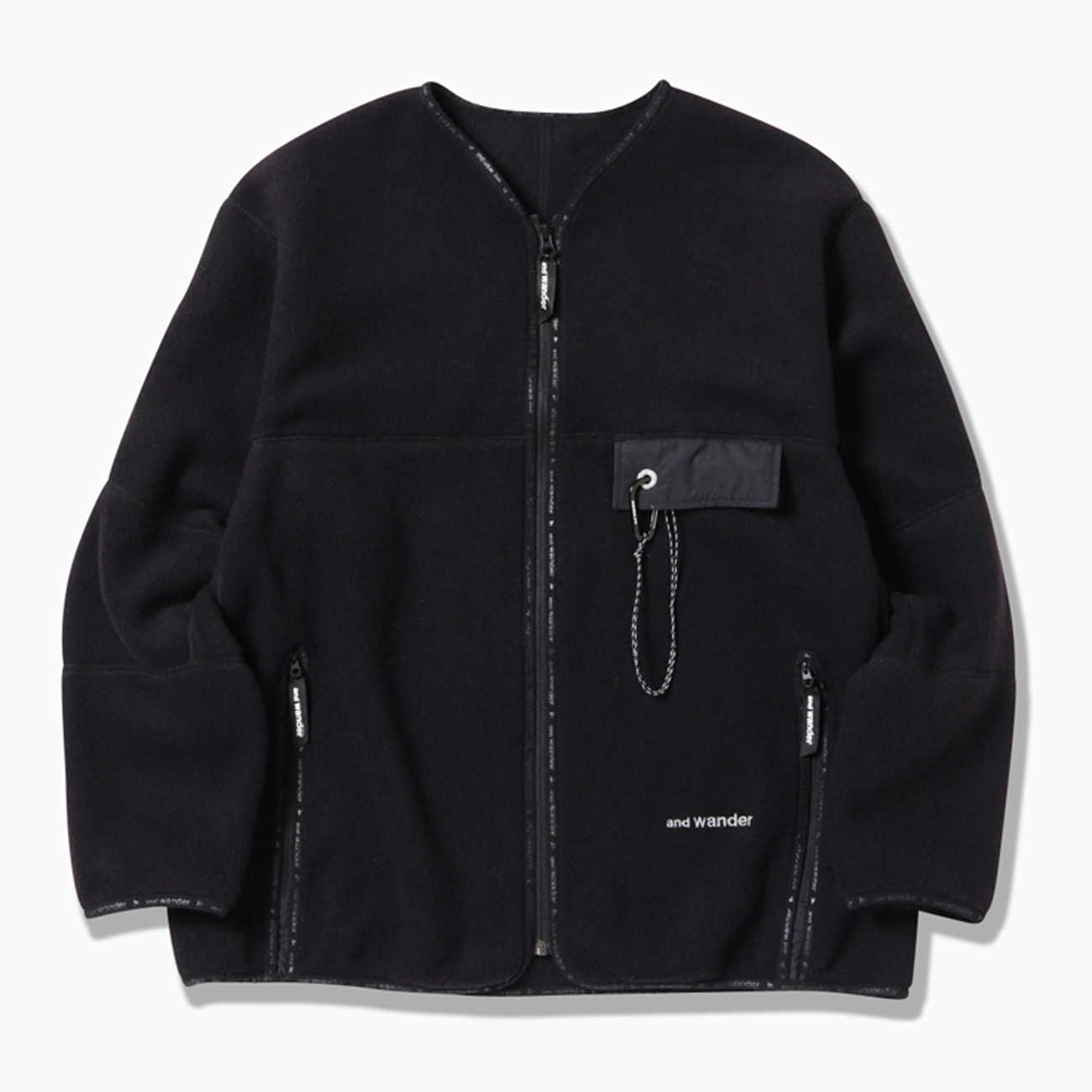 and wander / アンドワンダー | wool fleece cardigan - Black | 通販