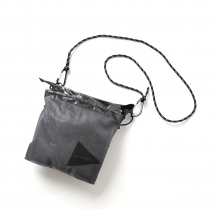 and wander Cuben Fiber Sacoche アンドワンダー and wander / アンドワンダー | cuben fiber sacoche - Black | 通販