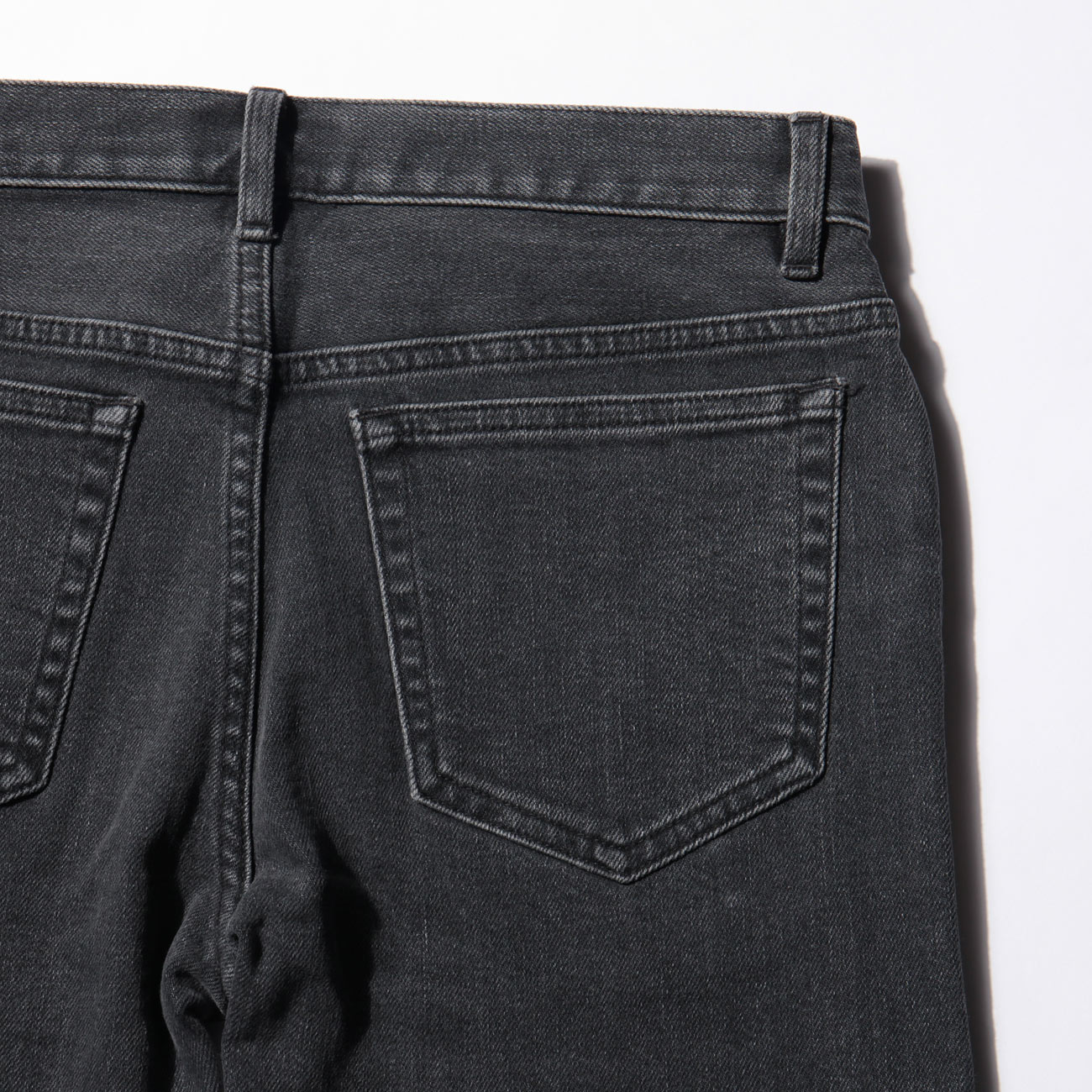 PETIT NEW STANDARD - Washed Black