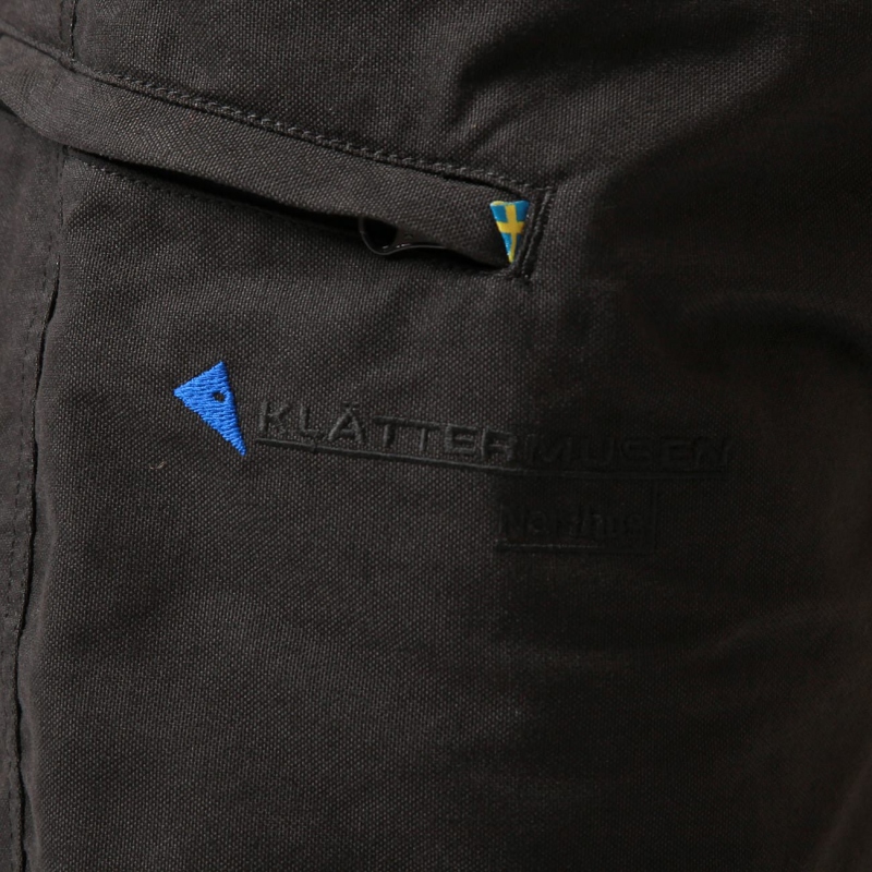 klattermusen nerthus 墨色 クレッタルムーセン Sサイズ klattermusen nerthus 墨色 クレッタルムーセン Sサイズの通販