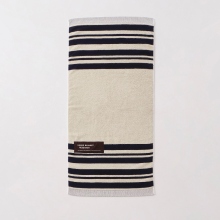 ....... RESEARCH | Horse Blanket Research - Cotton Pile Blanket Small - Ivory / Navy