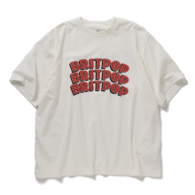 blurhmsROOTSTOCK / ブラームスルーツストック | BRITPOP Print Tee WIDE - White×Red-PT