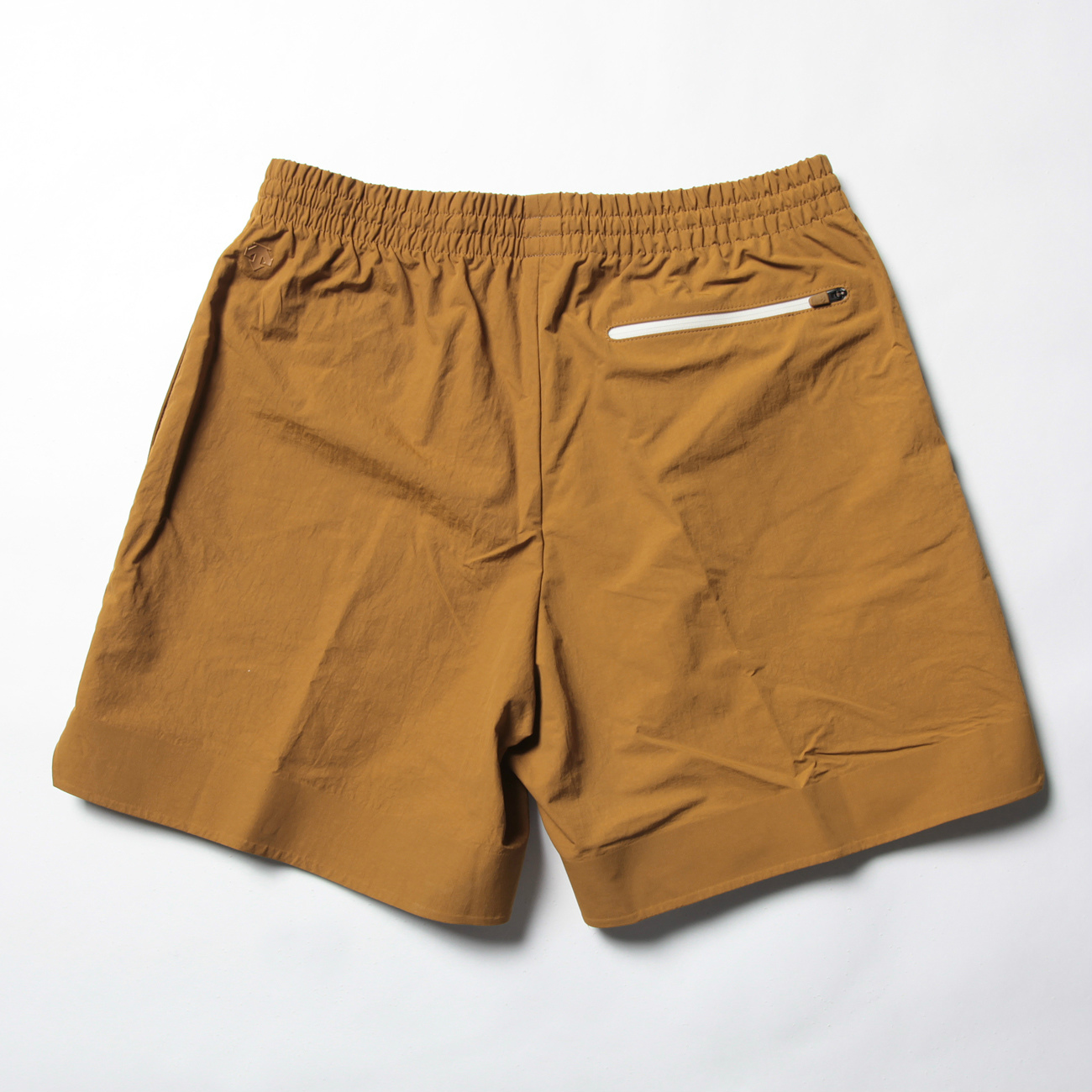 DESCENTE PAUSE / デサントポーズ | SLIT SHORTS - Y.Brown | 通販