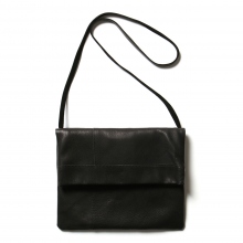 MOTO / モト | BAG24 サコッシュ - Black | 通販 - 正規取扱店