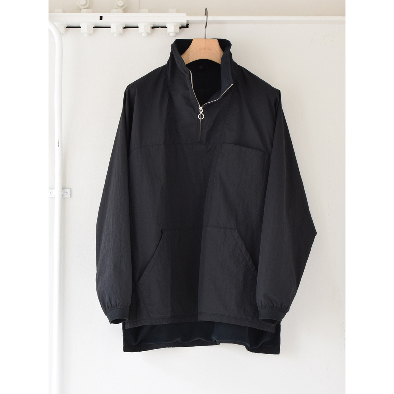 19AW COMOLI 製品染ナイロンアノラック steven alan別注 - ブランド別