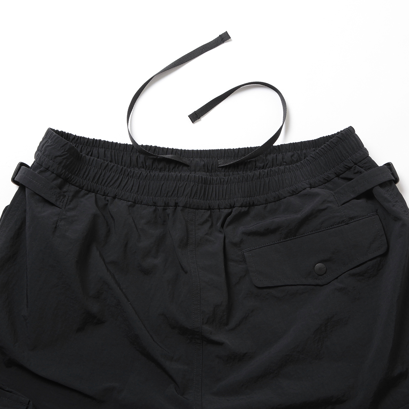DAIWA PIER39 / ダイワピア39 | TECH PARACHUTE PANTS - Black