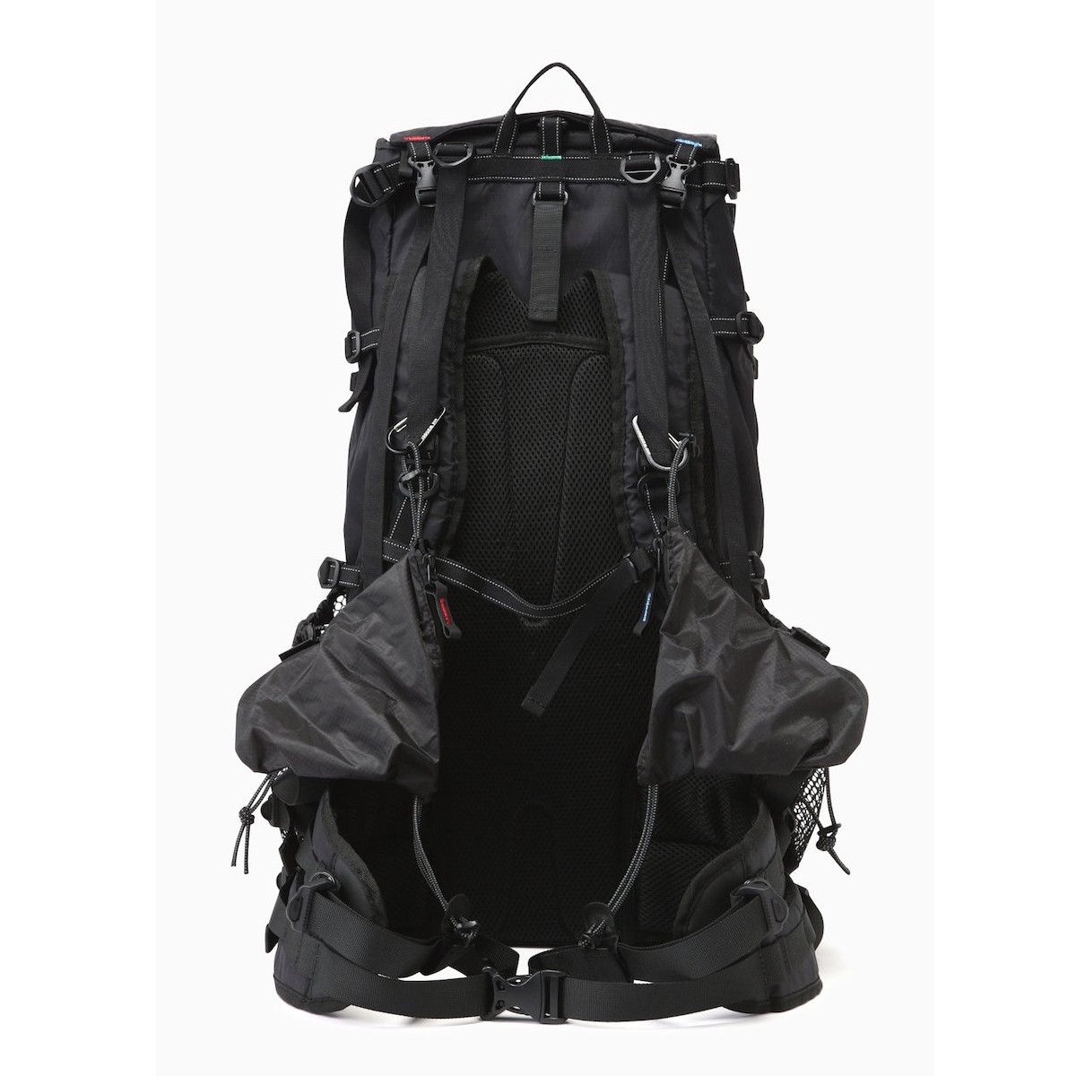 and wander / アンドワンダー | X-Pac 40L backpack - Black | 通販