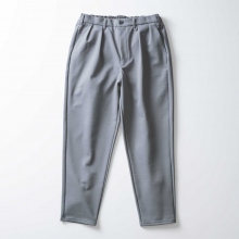 CURLY / カーリー | RELAXING-FIT TAPERED TROUSERS