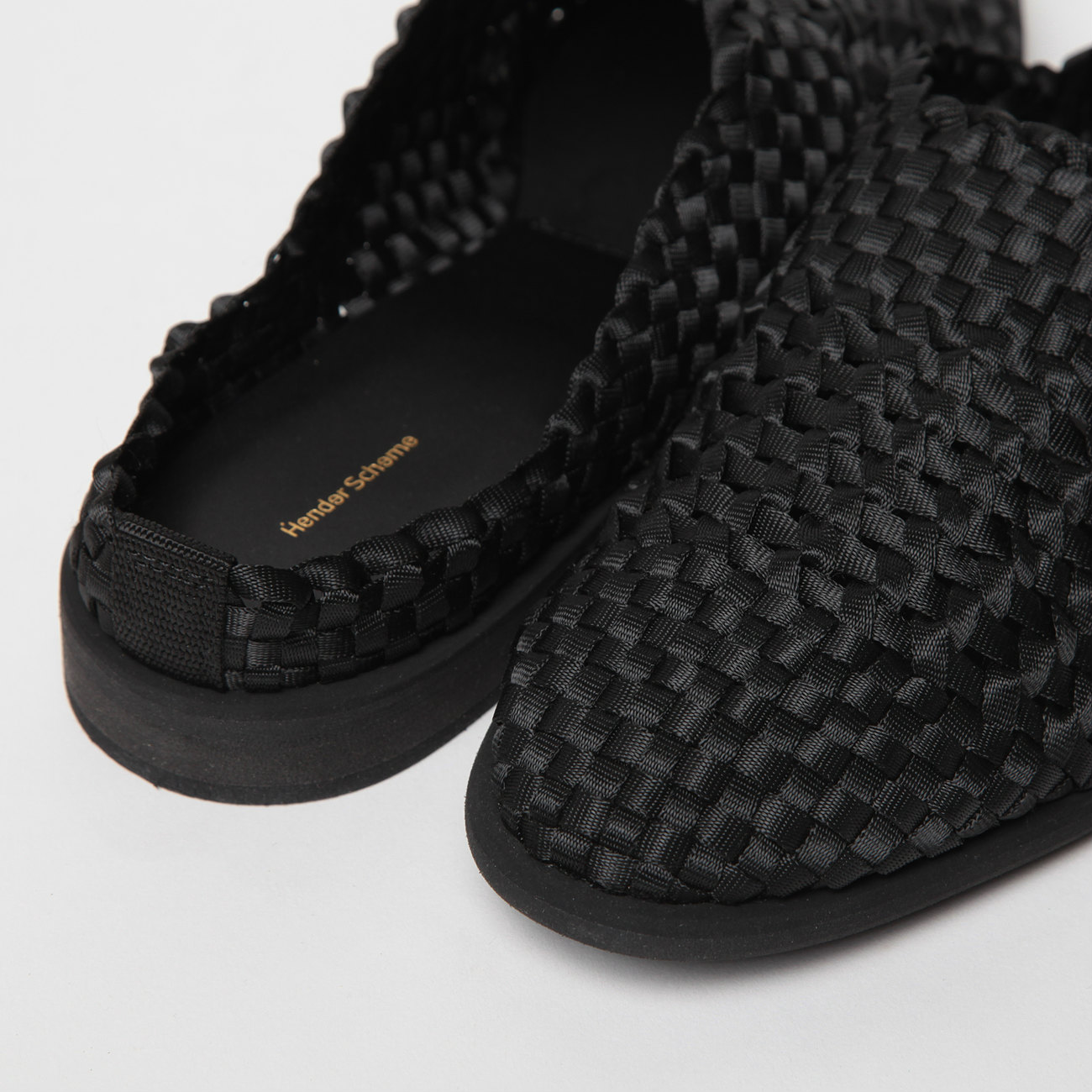 Hender Scheme / エンダースキーマ | PARALLEL / NYLON HAND