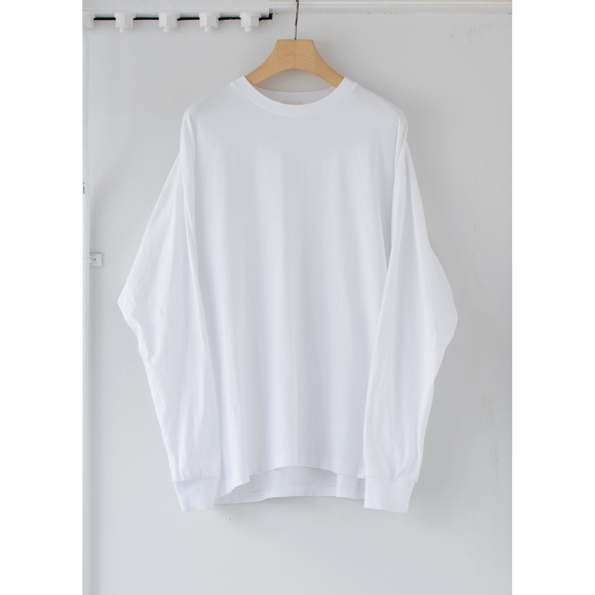 COMOLI / コモリ | 空紡天竺 長袖Tシャツ - White | 通販 - 正規取扱店