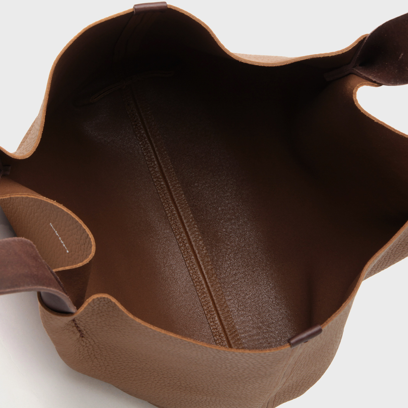 Hender Scheme / エンダースキーマ | piano bag medium - Brown