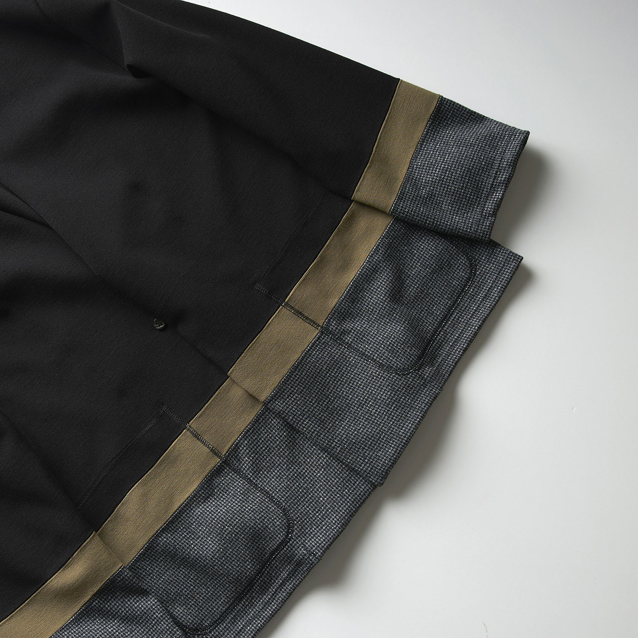 CURLY / カーリー | FINSBURY CARDE | 通販 - 正規取扱店