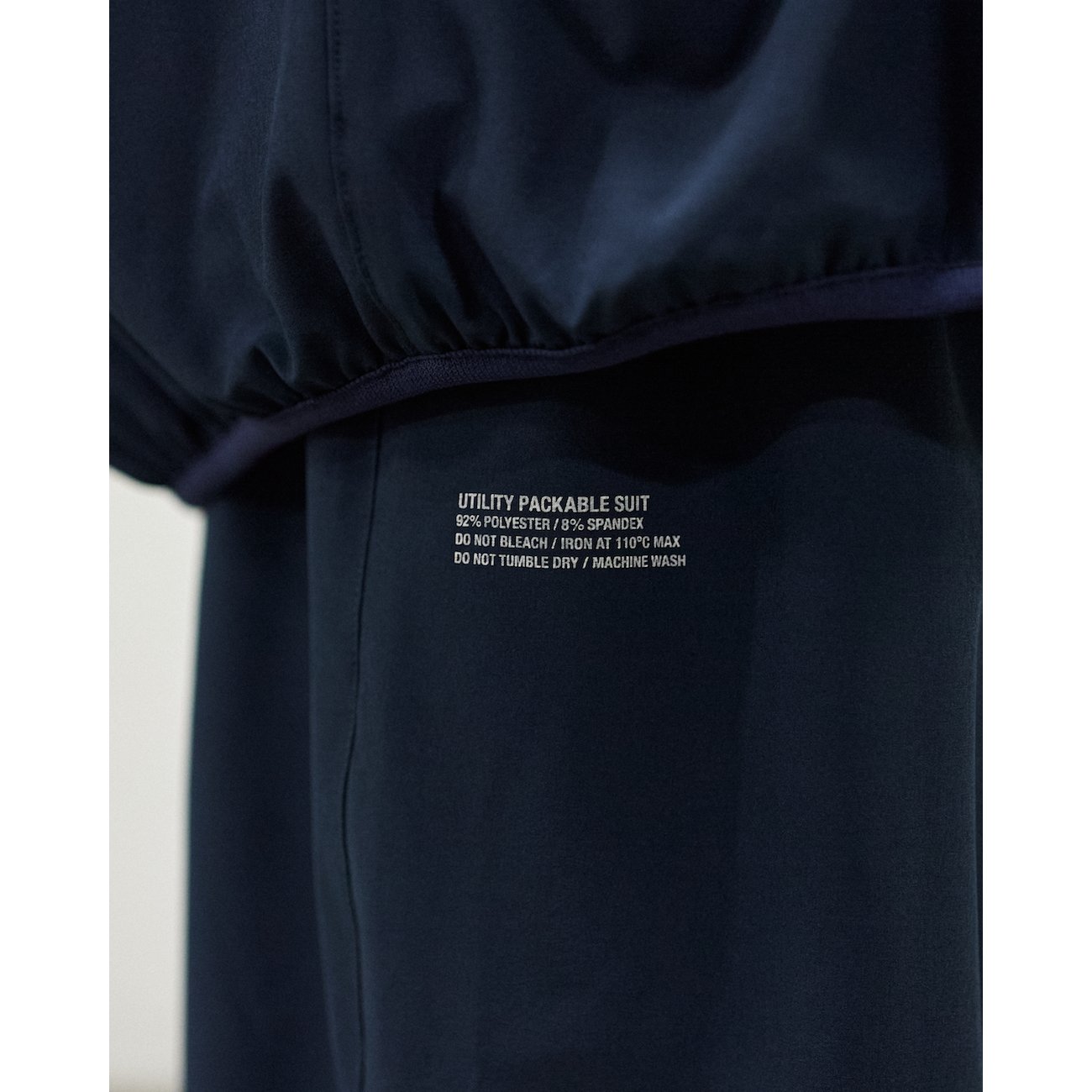 ブラックL FreshService UTILITY PACKABLE SUIT