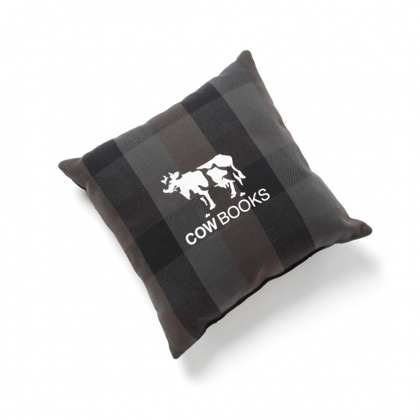 COW BOOKS マスコット クッション 3個セット cowbooks COW BOOKS / カウブックス | Reading Cushion - Black × Black | 通販